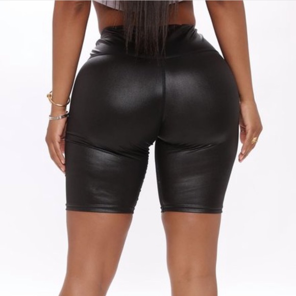 BIKER SHORTS! - Picture 3 of 3